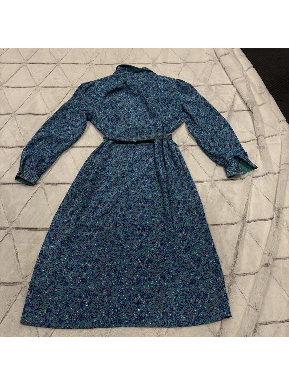 Vintage 80s shoulder pads Women's Blue Floral Shirt Dress Belt size 12 - Picture 8 of 8
